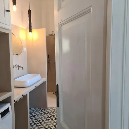 Apartamento Tomazina Vis